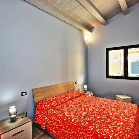 Holiday home Re Sole La Dependance - Casa V E N E R E *